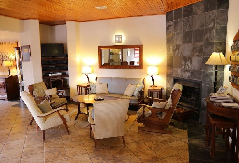 هتل Rossmund Lodge