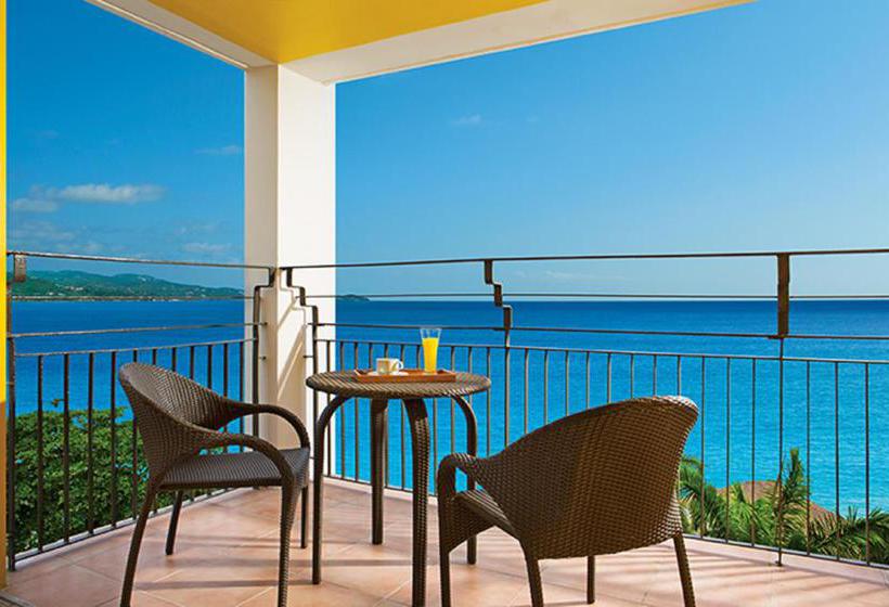 استراحتگاه Oasis At Sunset