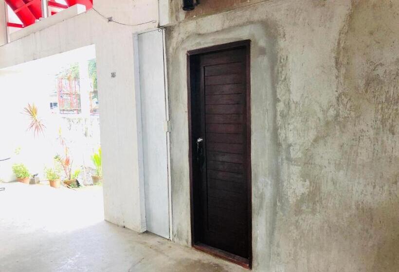 Hometown Hotel   Lacson Bacolod