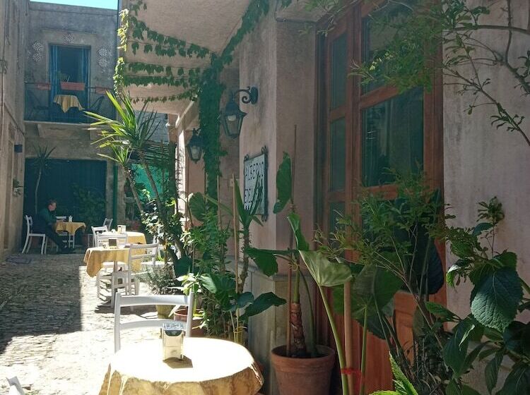 בית מלון כפרי Edelweiss