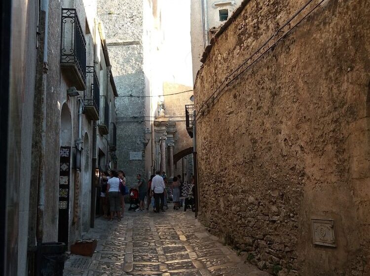 בית מלון כפרי Edelweiss