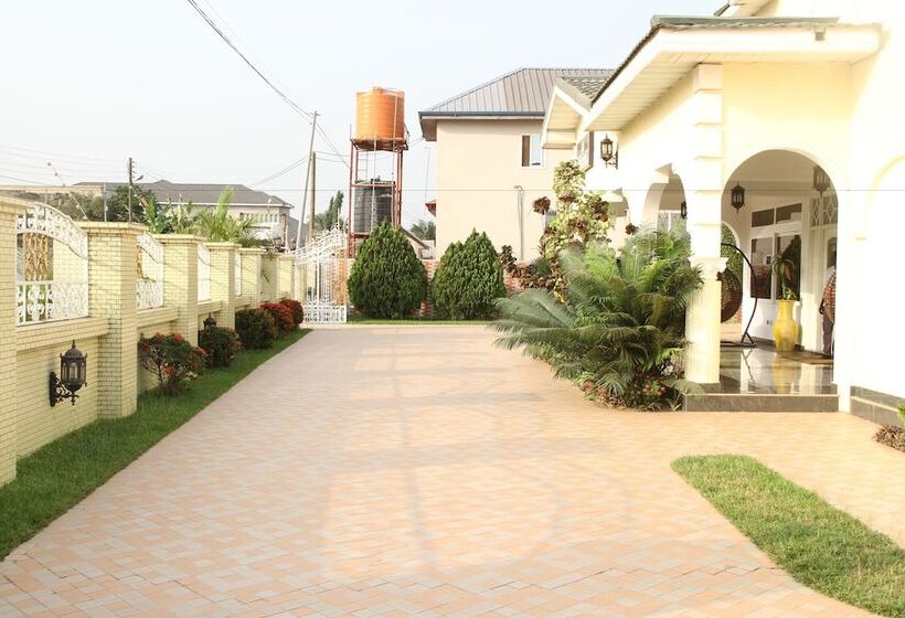 호텔 Kingsbridge Royale