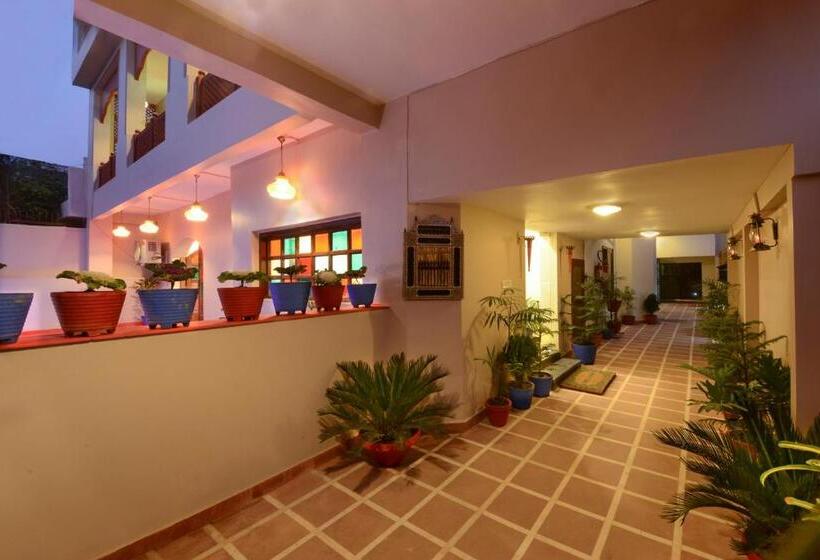 Taj Haveli Hotel Agra   Walkable Distance From Taj Mahal