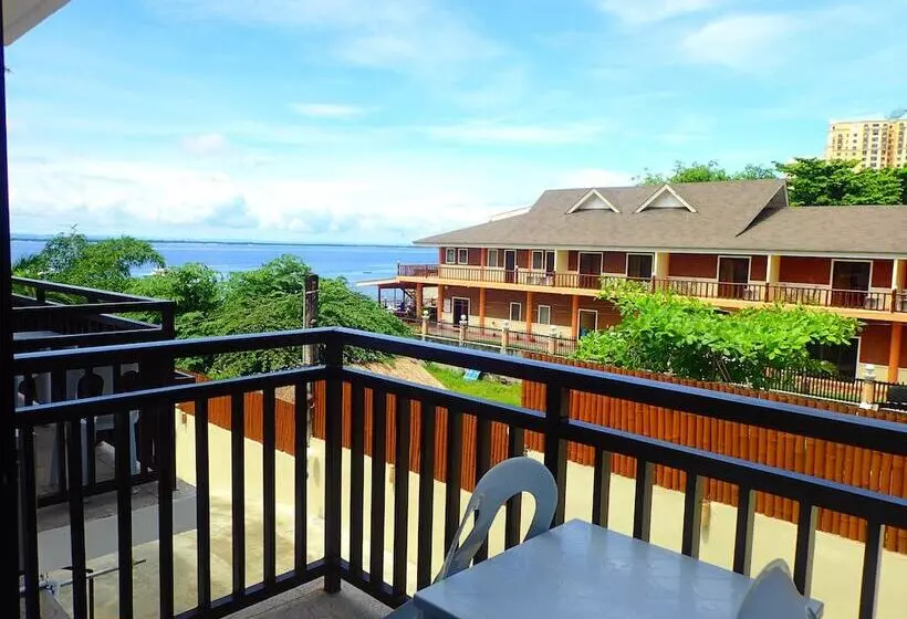 Lomakeskus Aozora Seaside Mactan