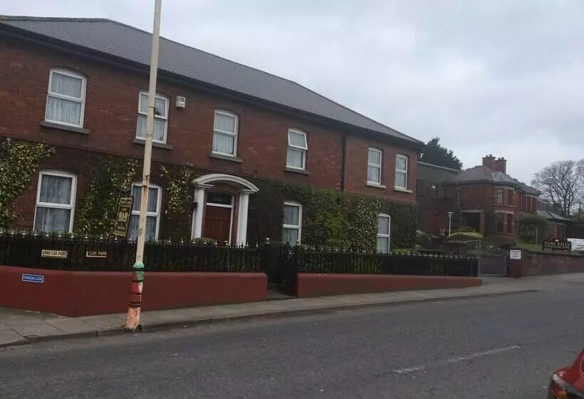 Roseville Lodge B&b