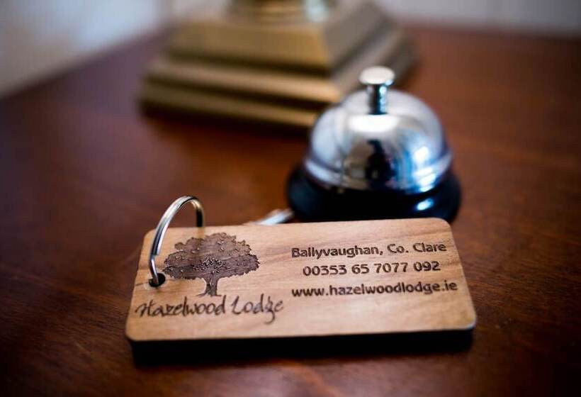 צימר Hazelwood Lodge