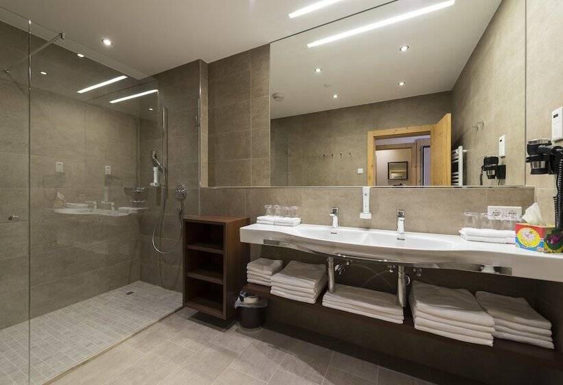 هتل Bichlalm Berggasthof