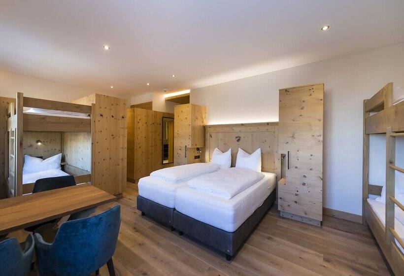 هتل Bichlalm Berggasthof