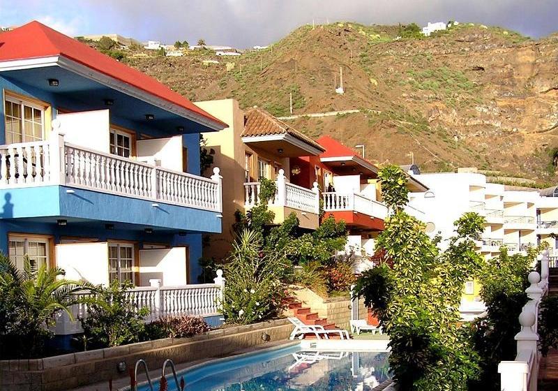 ホテル El Roque & Monica