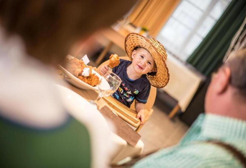 فندق Gasthof Kraxner