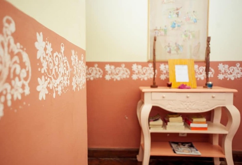 هتل Maison Lovasoa