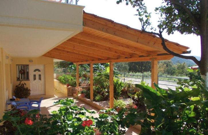 هتل Oasis Drymades