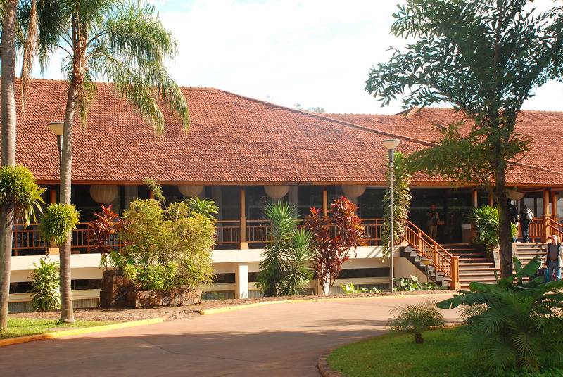 Hotel Raices Esturion