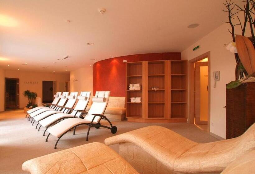 ホテル Röck Garni