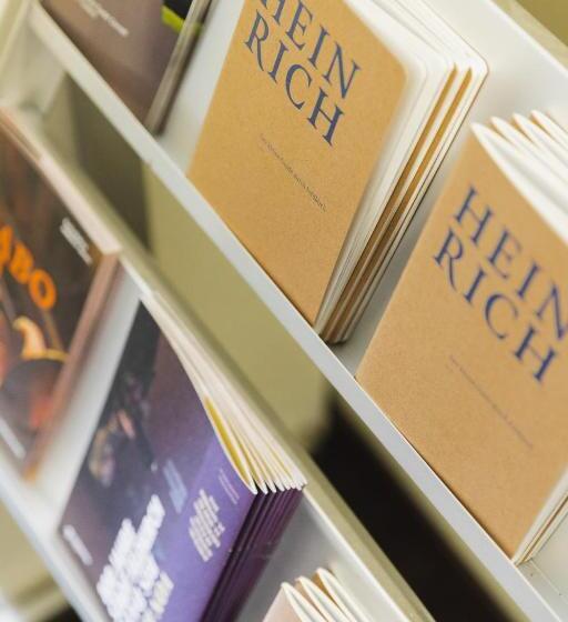 Motel Z   Self Checkin