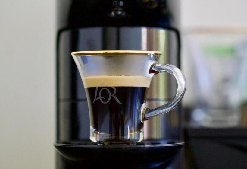 Motel Z   Self Checkin