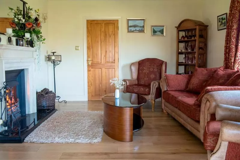 تختخواب و صبحانه Drumcorroy Farmhouse