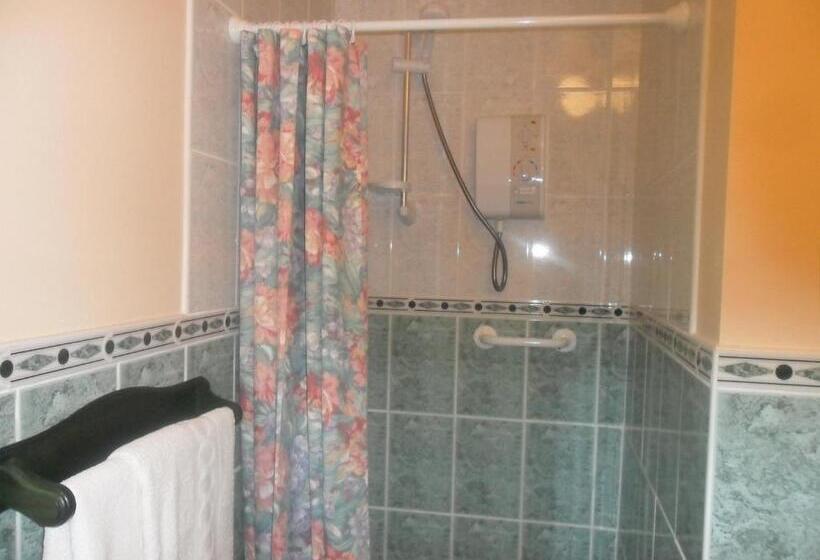 تختخواب و صبحانه Glen House Room Only Accommodation