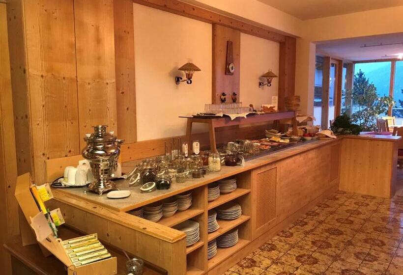 ベッドアンドブレックファースト Gästehaus Waltl