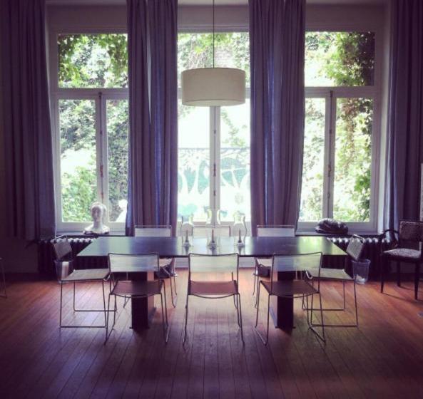 تختخواب و صبحانه Maison Flagey Brussels