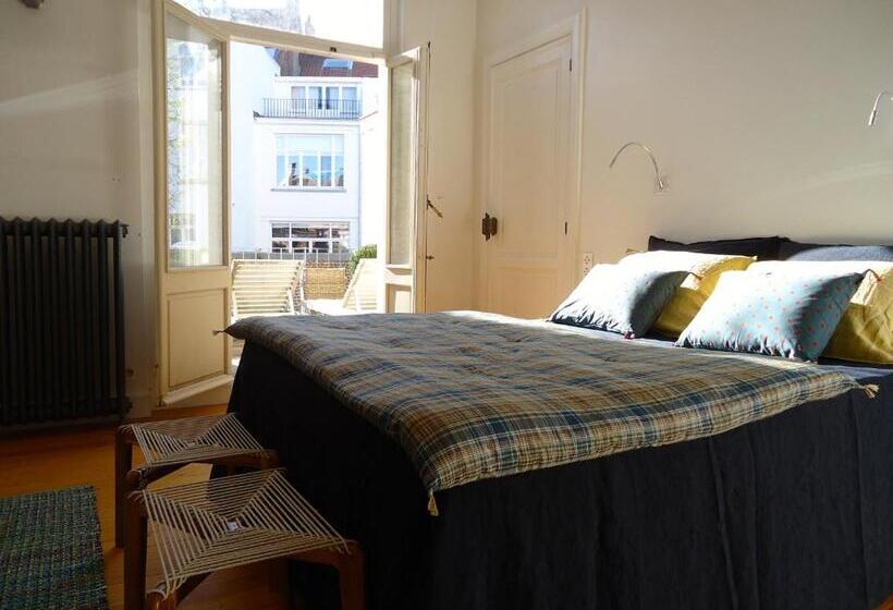 تختخواب و صبحانه Maison Flagey Brussels