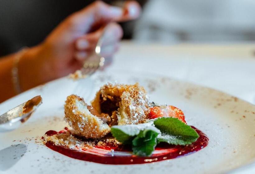 Das Leonhard   Naturparkhotel Am Weissensee