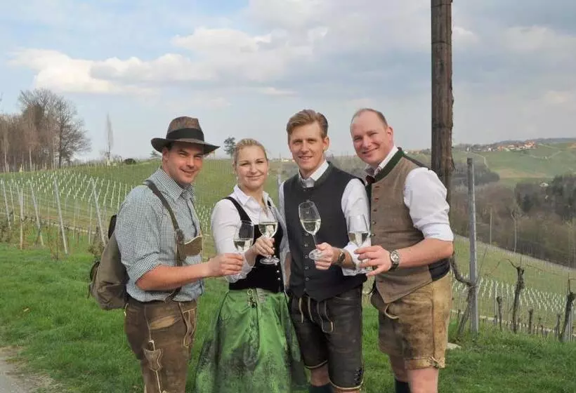 ホテル Am Marktplatz   Landgasthof Wratschko   Gamlitz