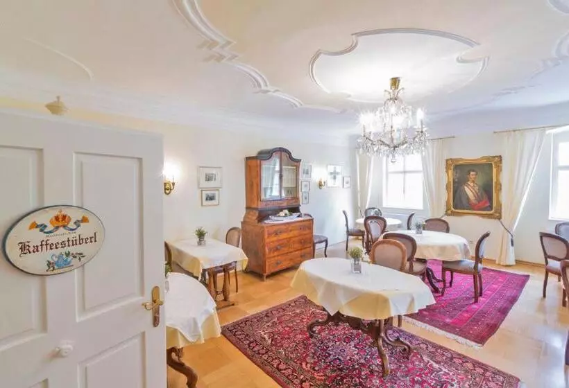 Hotelli Barock Landhof Burkhardt
