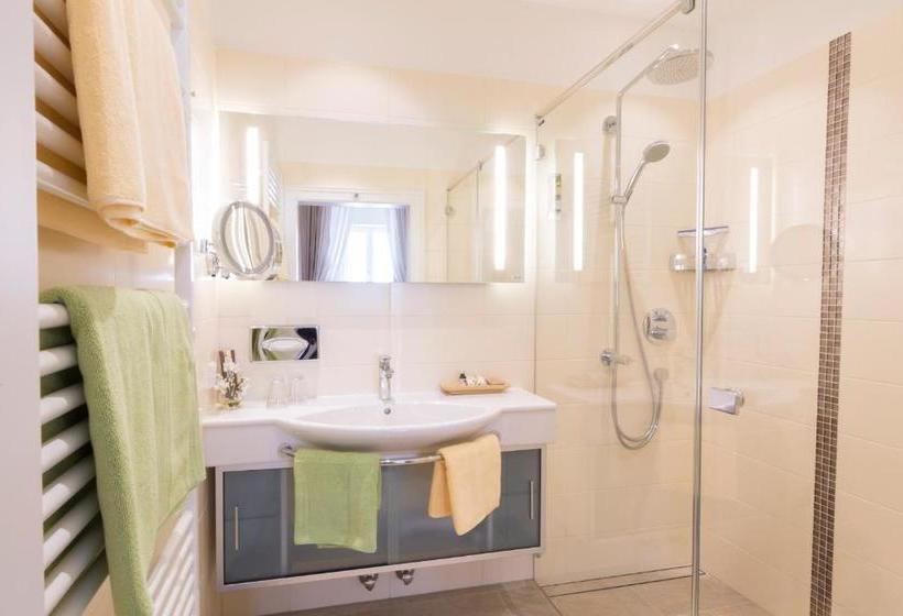 ホテル Barock Landhof Burkhardt