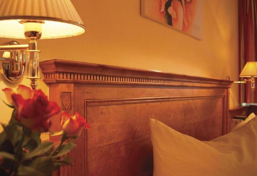 酒店 Engel Alberschwende