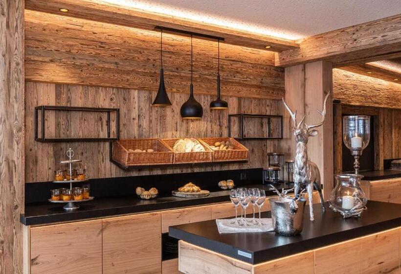 Отель Gipfelhaus Magdalensberg