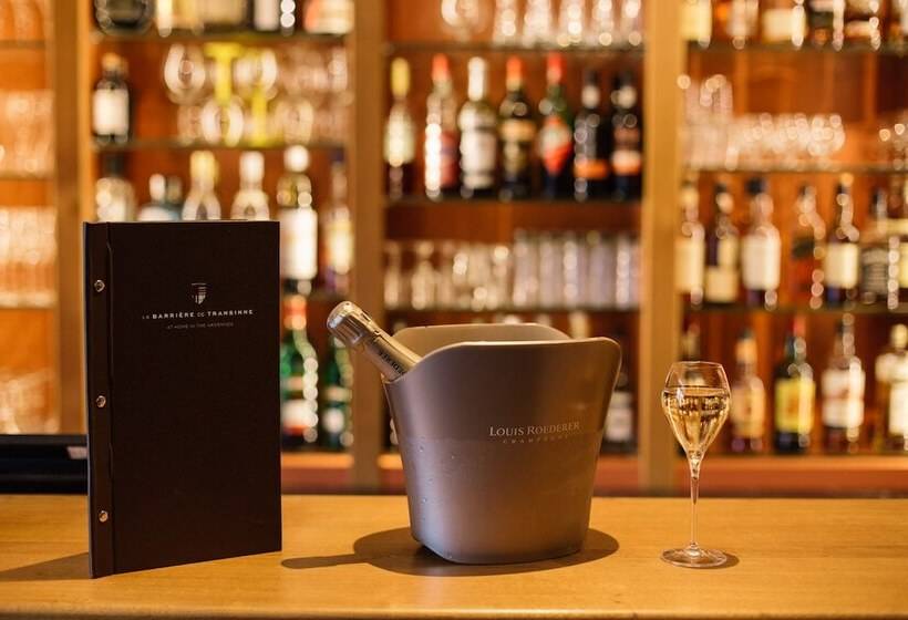 בית מלון כפרי La Barrière De Transinne