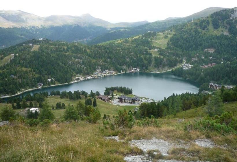 ホテル Turracherhof