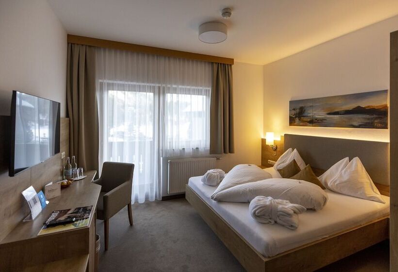 ホテル Turracherhof