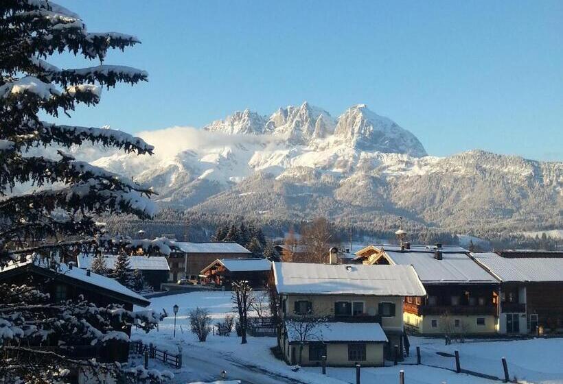 Kaiserhotel Kitzbühler Alpen