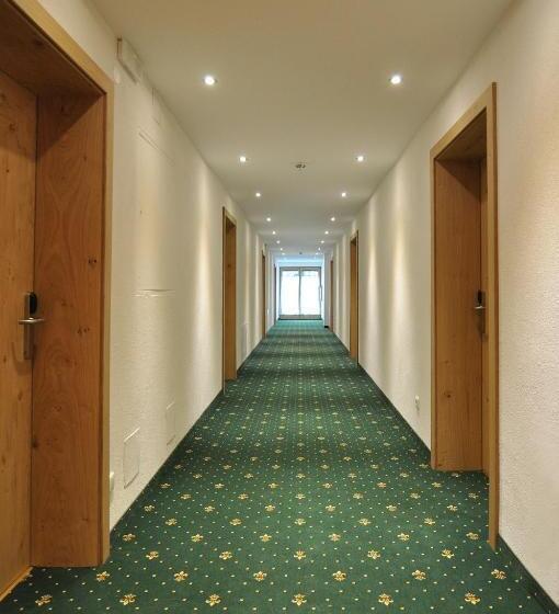 Kaiserhotel Kitzbühler Alpen