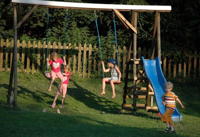 Kaiserhotel Kitzbühler Alpen