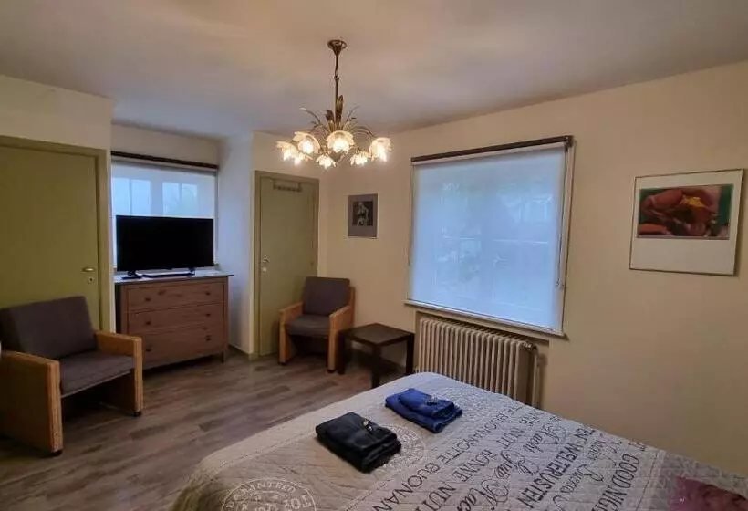 B&b Villa Fernadine