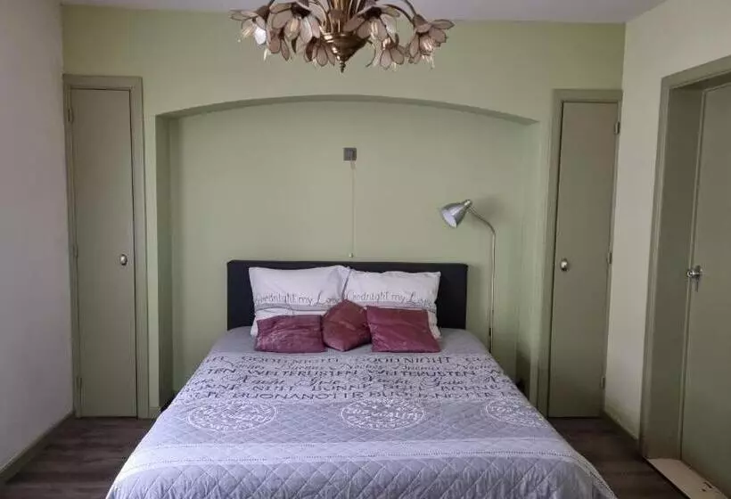 B&b Villa Fernadine