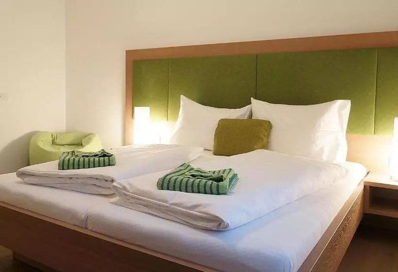 تختخواب و صبحانه Aparthotel Bergtraum
