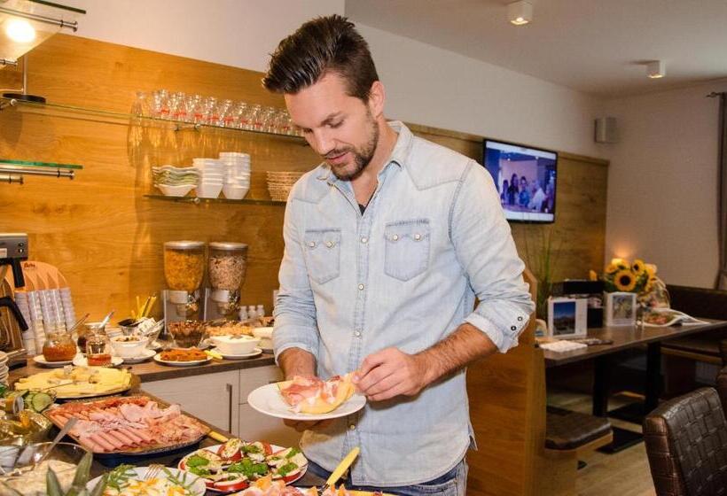 Bed and Breakfast Aparthotel Bergtraum