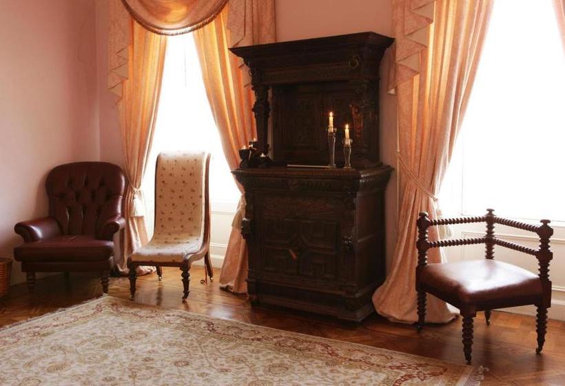 ベッドアンドブレックファースト Crotty's Pub & Accommodation