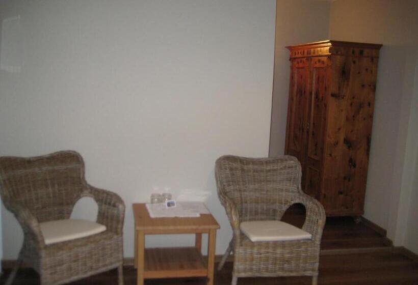 ベッドアンドブレックファースト Haus Christl