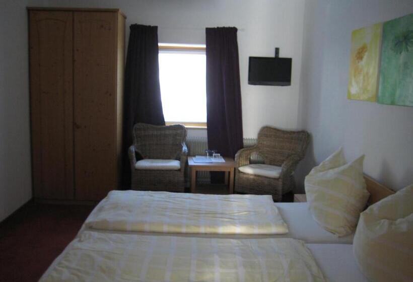 ベッドアンドブレックファースト Haus Christl