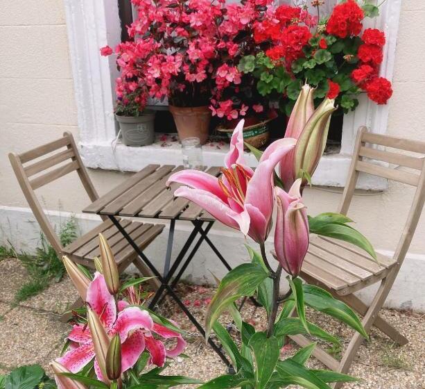 민박 Mulgrave Lodge