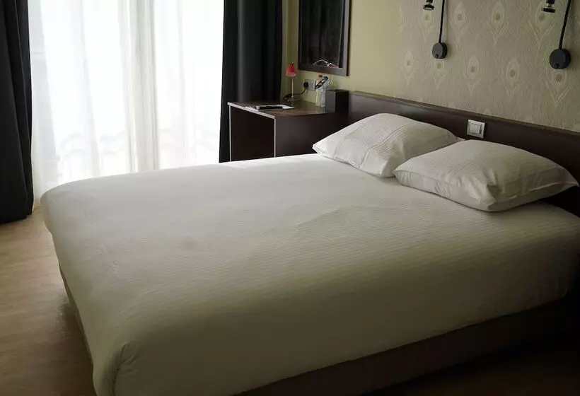 Corner House By Wp Hotels