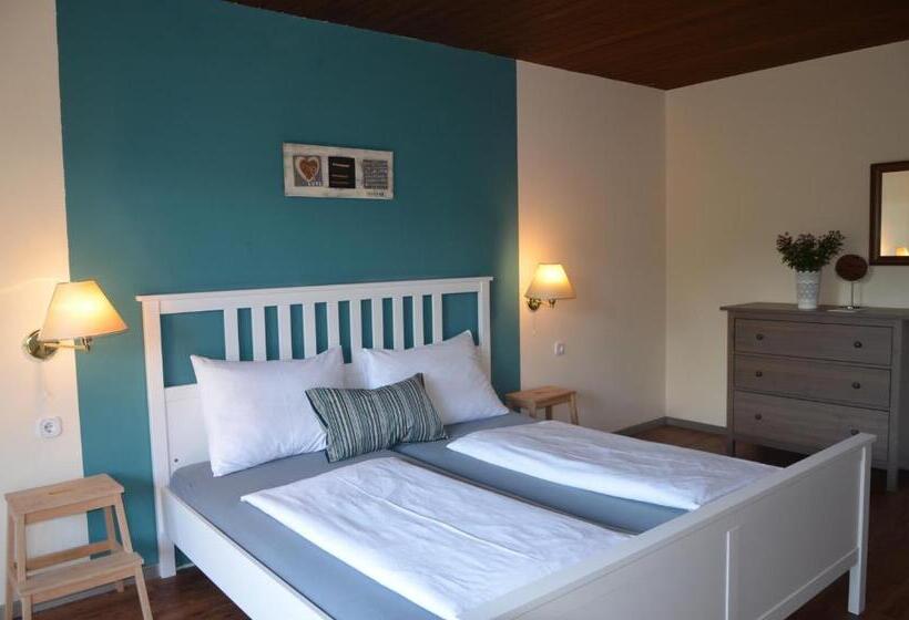 فندق Dahoam By Sarina   Rooms & Suites