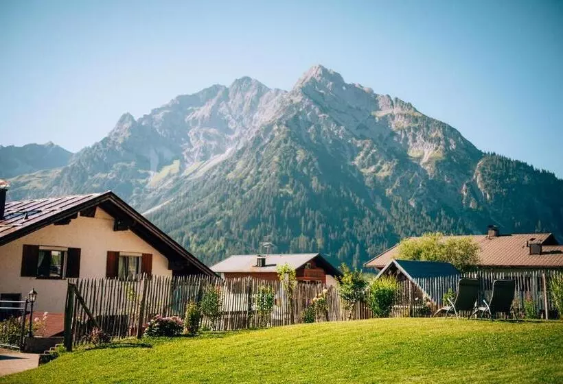 Ferienhotel Almajur