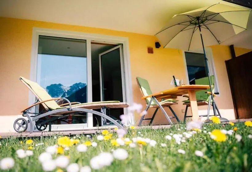 Ferienhotel Almajur