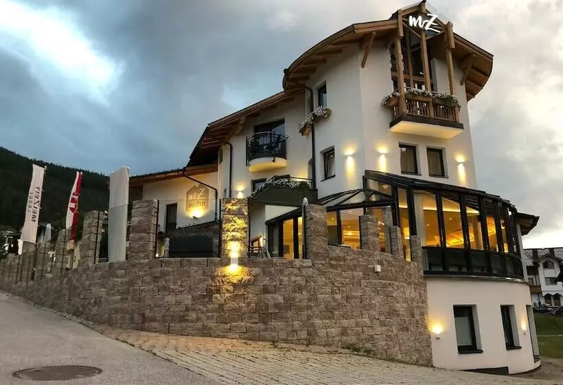 Hotelli Meizeit Lodge